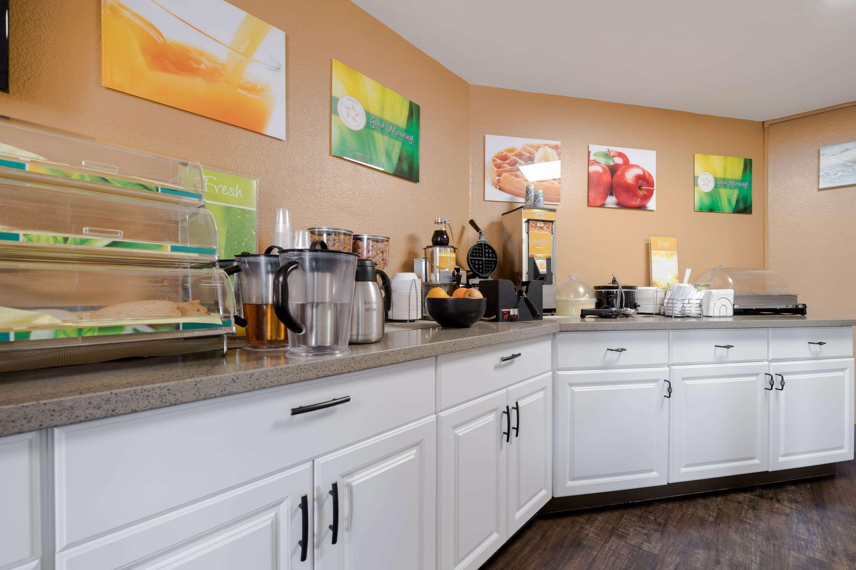Quality Inn & Suites Silverdale Bangor-Keyport Εξωτερικό φωτογραφία