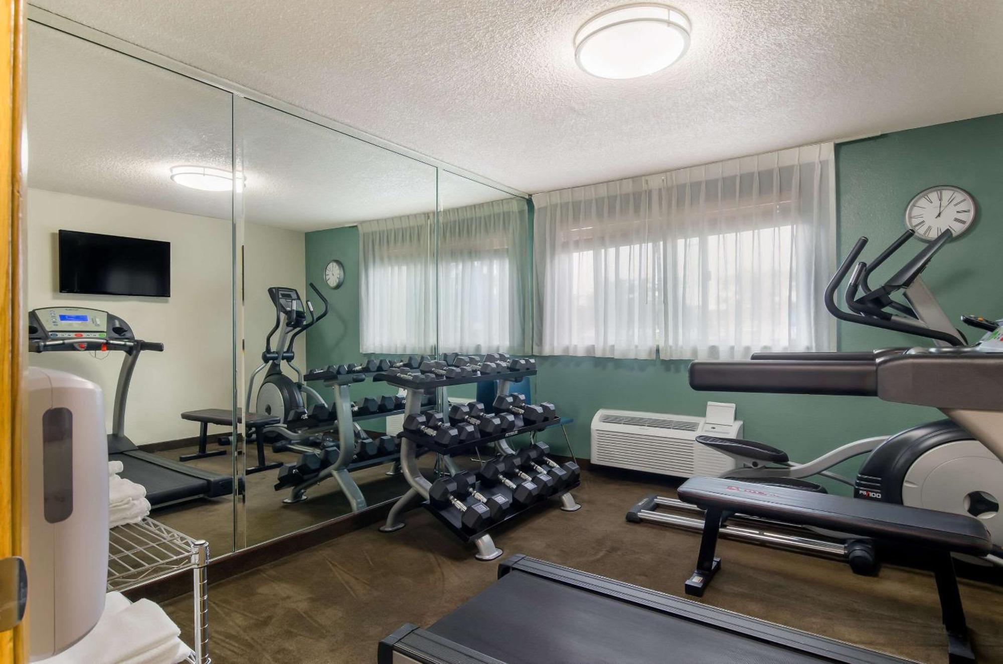 Quality Inn & Suites Silverdale Bangor-Keyport Εξωτερικό φωτογραφία